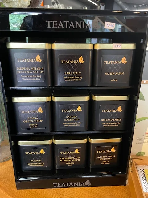 Premium TeaTania tea pot